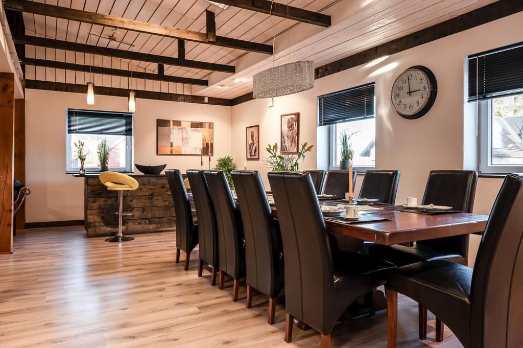 Unique Rustic Property In Skane Linderod Exterior foto